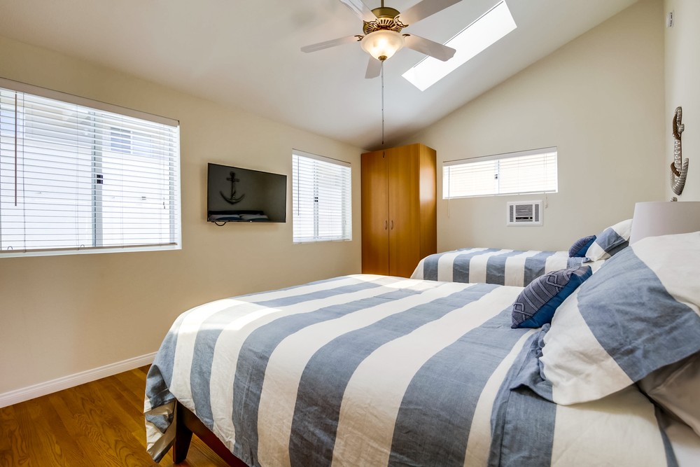 Virtual tour photo 32 of 48 for 728 Redondo Ct