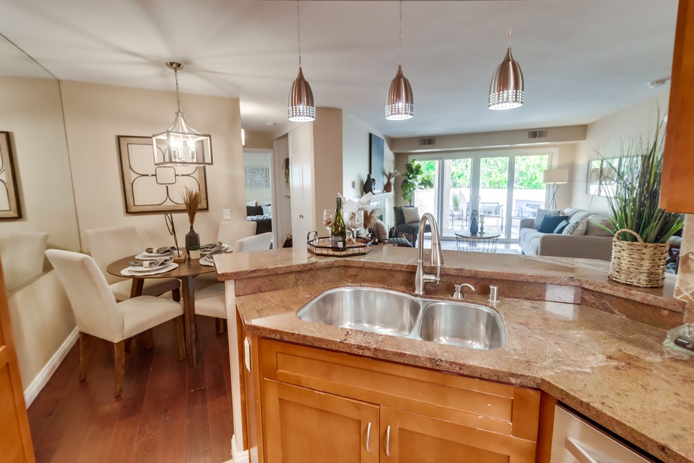 Virtual tour photo 19 of 37 for 7283 Camino Degrazia