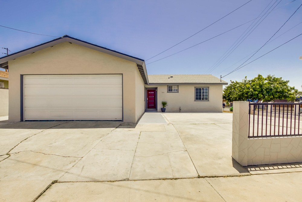 Virtual tour photo 1 of 46 for 7283 Gatewood Ln