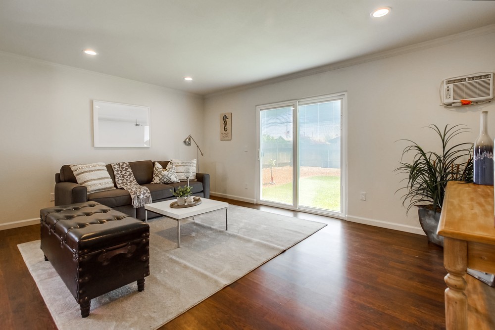 Virtual tour photo 12 of 46 for 7283 Gatewood Ln