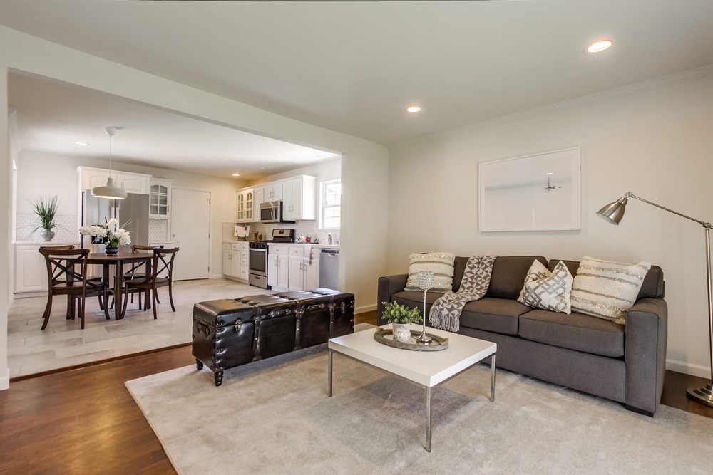 Virtual tour photo 17 of 46 for 7283 Gatewood Ln