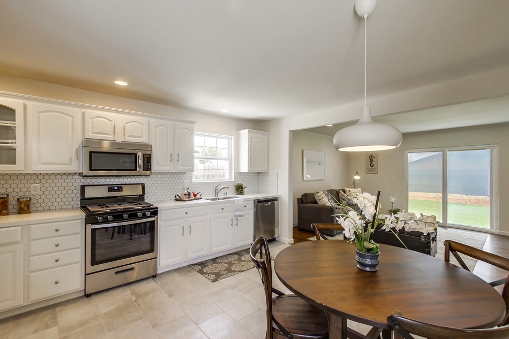 Virtual tour photo 23 of 46 for 7283 Gatewood Ln