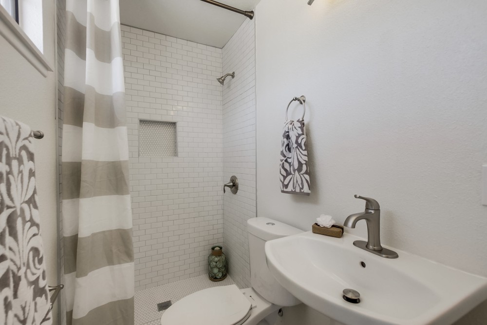 Virtual tour photo 29 of 46 for 7283 Gatewood Ln