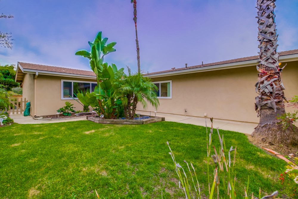 Virtual tour photo 8 of 33 for 7286 Golfcrest Dr