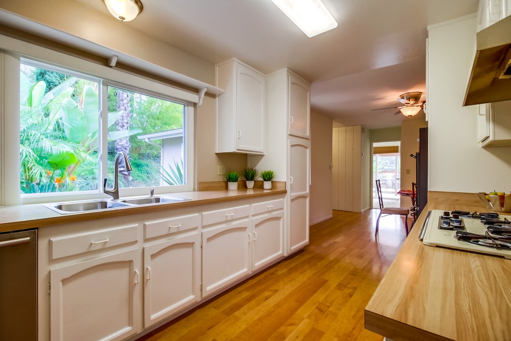 Virtual tour photo 15 of 33 for 7286 Golfcrest Dr
