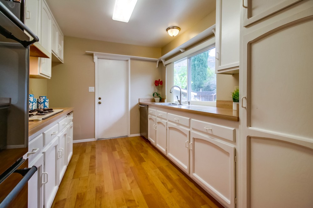 Virtual tour photo 16 of 33 for 7286 Golfcrest Dr