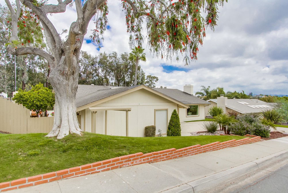 Virtual tour photo 5 of 80 for 7288 Casper Dr