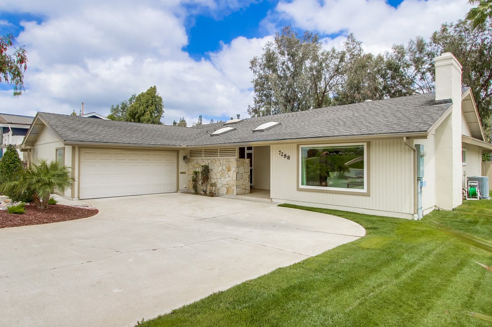 Virtual tour photo 7 of 80 for 7288 Casper Dr
