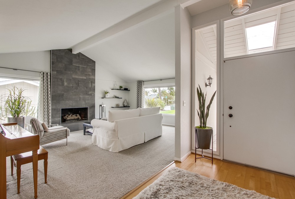Virtual tour photo 13 of 80 for 7288 Casper Dr