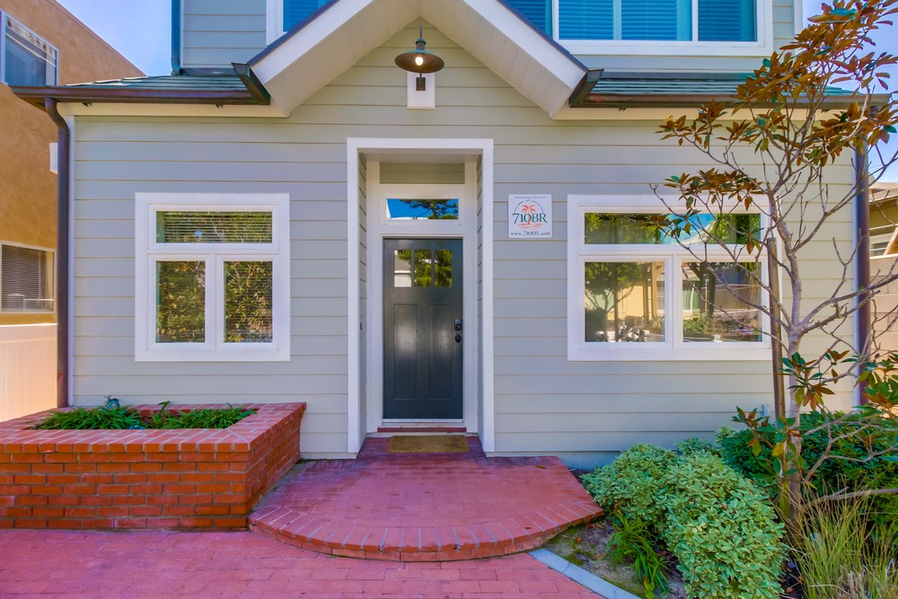 Virtual tour photo 4 of 58 for 729 Kennebeck Ct