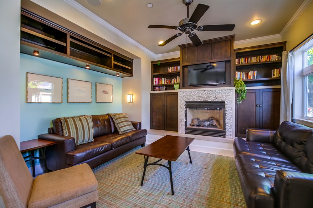 Virtual tour photo 7 of 58 for 729 Kennebeck Ct