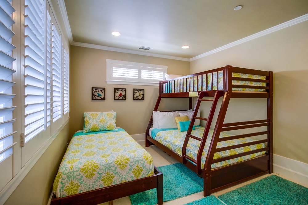 Virtual tour photo 33 of 58 for 729 Kennebeck Ct