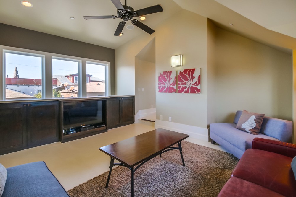 Virtual tour photo 49 of 58 for 729 Kennebeck Ct