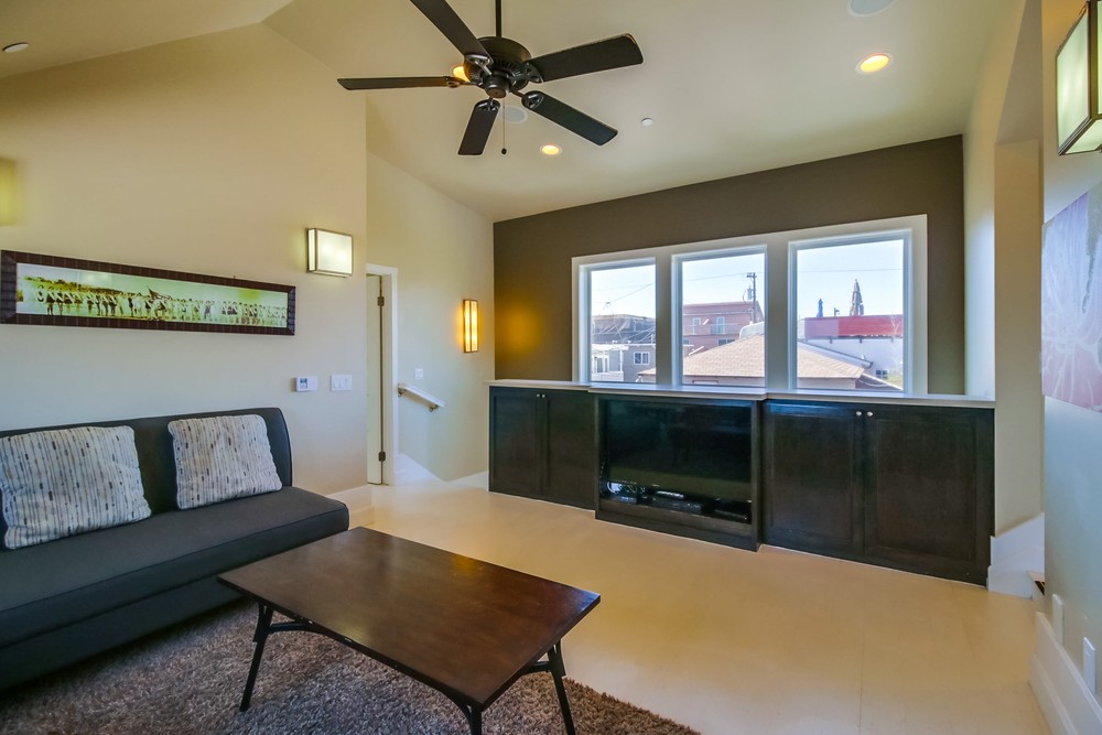Virtual tour photo 50 of 58 for 729 Kennebeck Ct