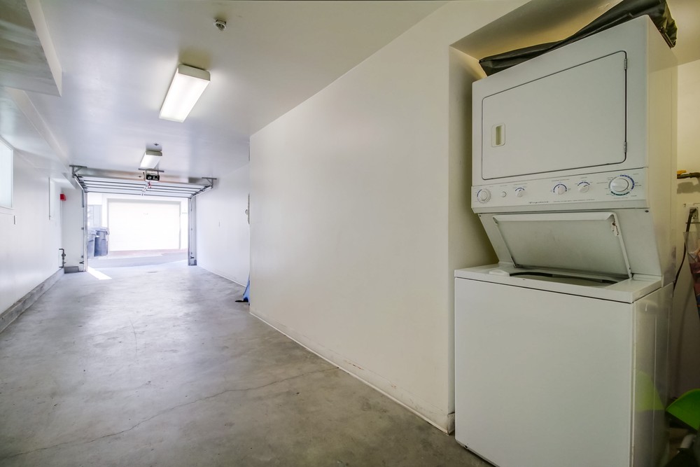 Virtual tour photo 56 of 58 for 729 Kennebeck Ct