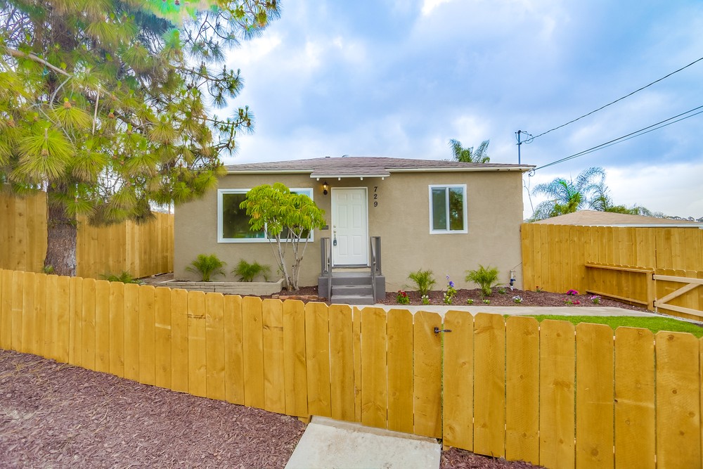 Virtual tour photo 1 of 33 for 729 Merlin Dr