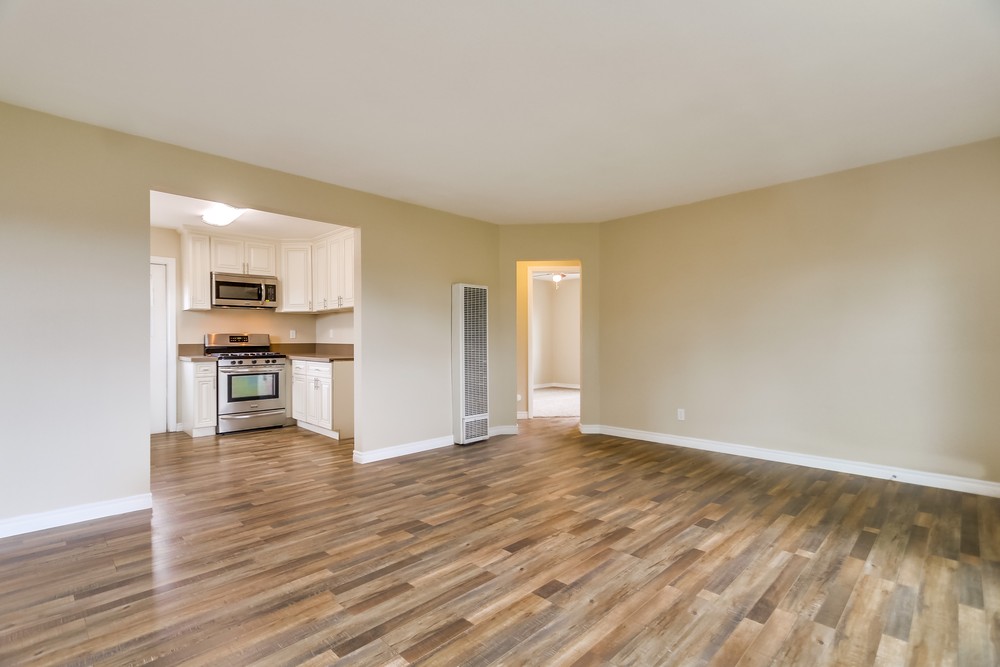 Virtual tour photo 12 of 33 for 729 Merlin Dr