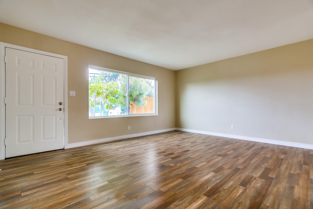Virtual tour photo 13 of 33 for 729 Merlin Dr