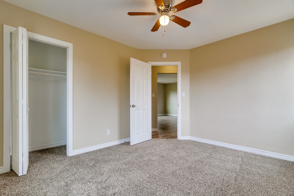 Virtual tour photo 21 of 33 for 729 Merlin Dr