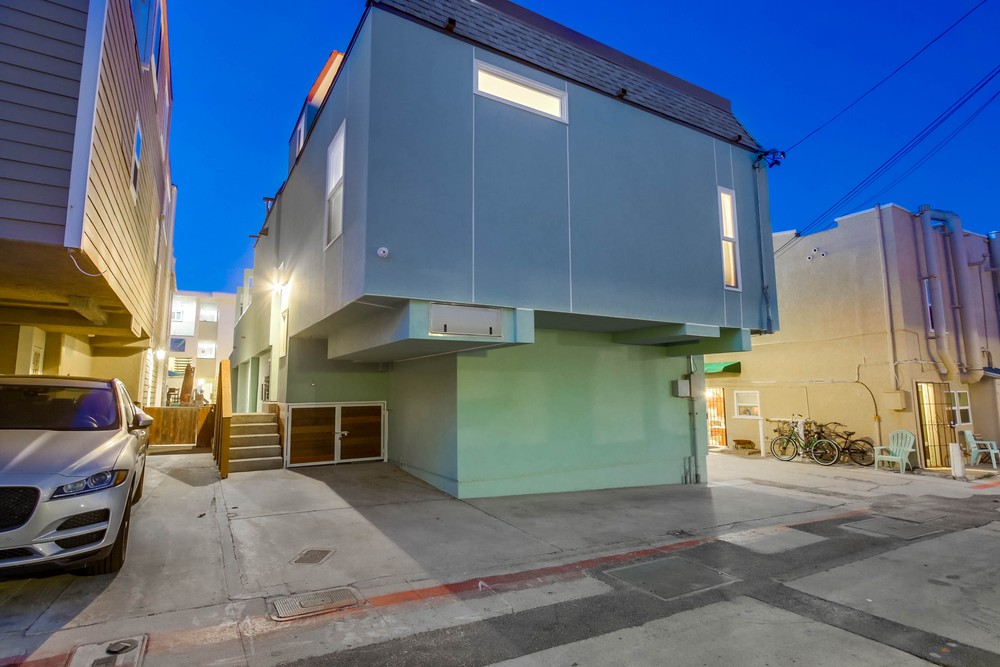 Virtual tour photo 105 of 109 for 729 San Gabriel Pl #727