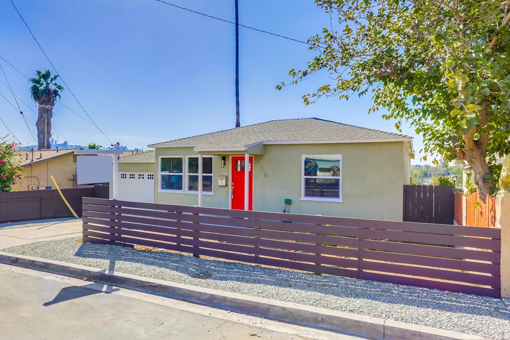 Virtual tour photo 3 of 39 for 730 Pidgeon St