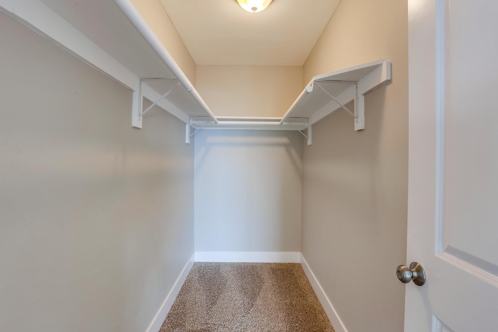 Virtual tour photo 22 of 39 for 730 Pidgeon St