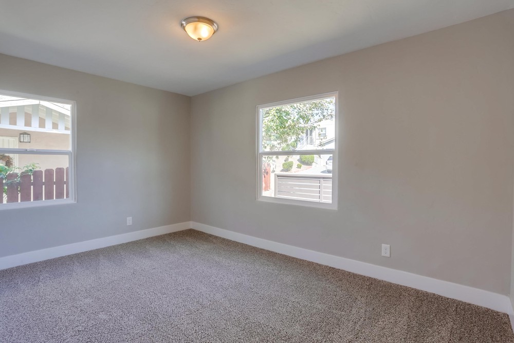 Virtual tour photo 26 of 39 for 730 Pidgeon St
