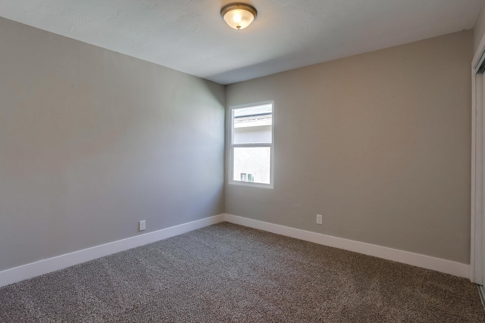 Virtual tour photo 28 of 39 for 730 Pidgeon St