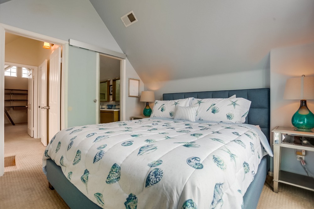 Virtual tour photo 32 of 55 for 730 Seagirt Ct