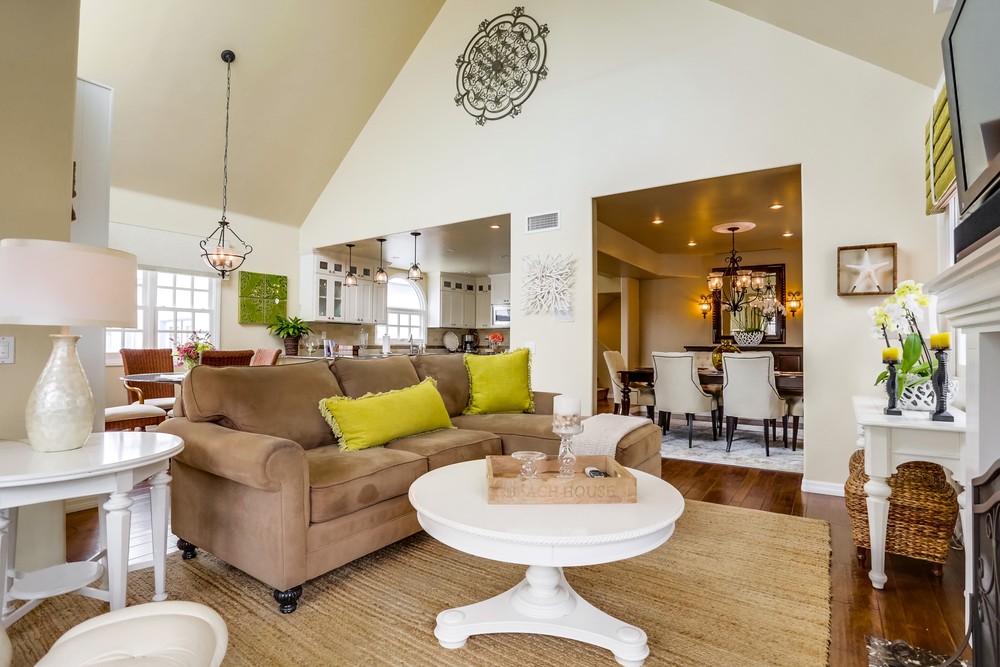 Virtual tour photo 13 of 40 for 731 Capistrano Pl