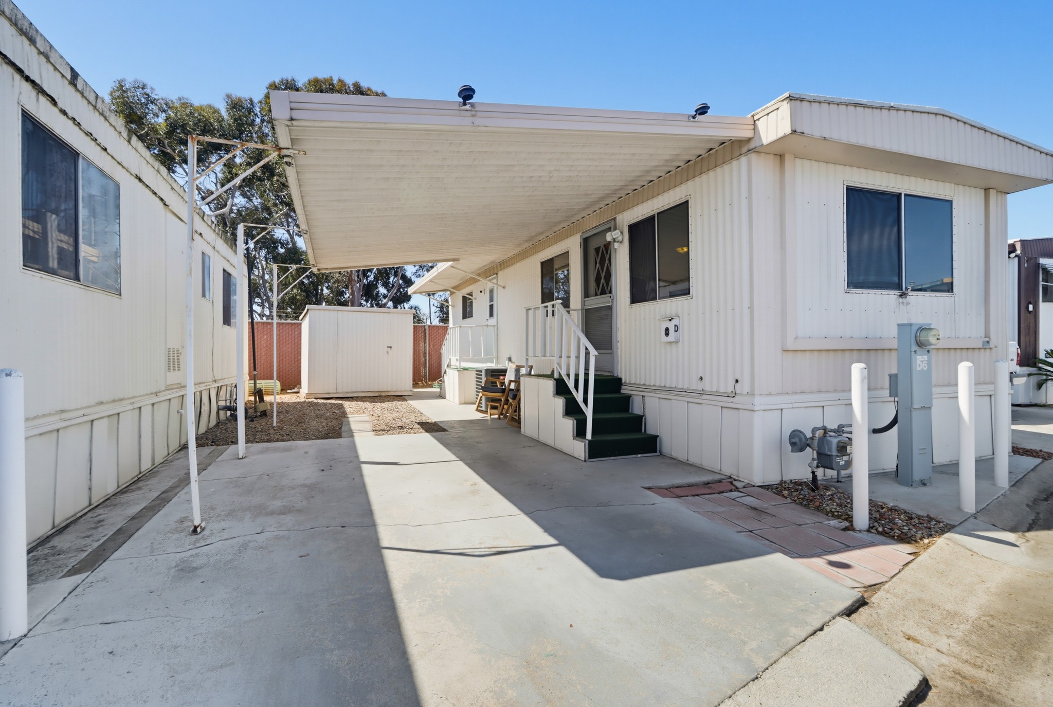 Virtual tour photo 5 of 23 for 731 G St Spc D6