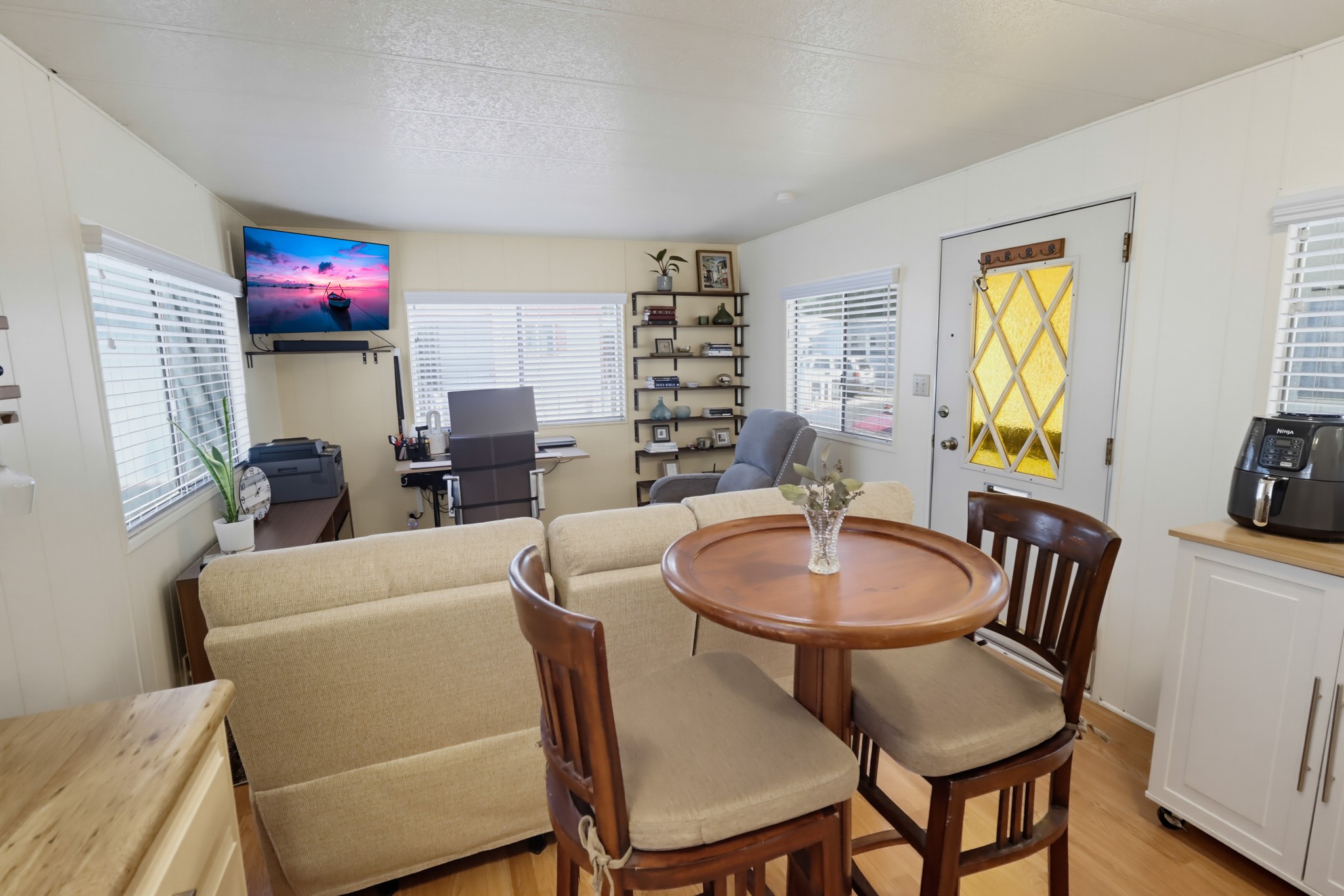 Virtual tour photo 17 of 23 for 731 G St Spc D6