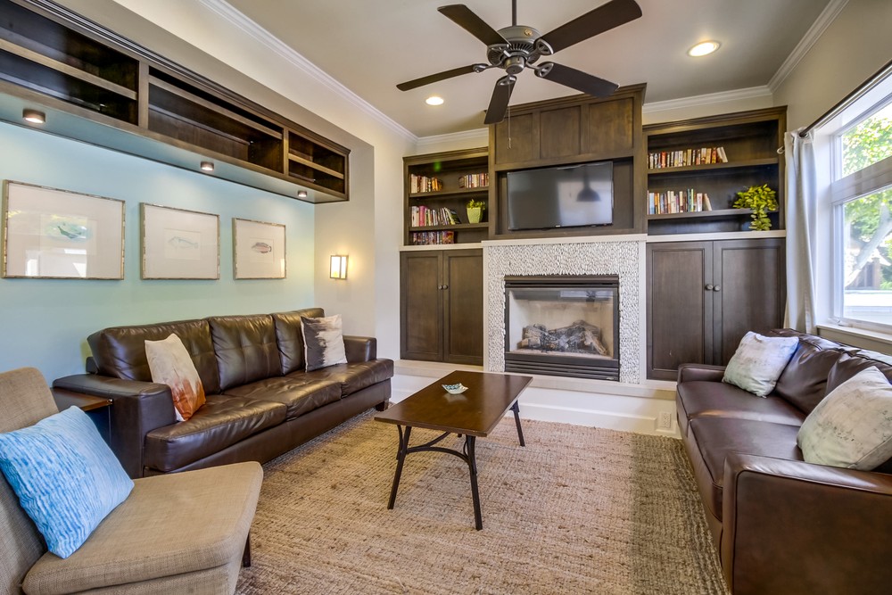 Virtual tour photo 10 of 68 for 731 Kennebeck Ct