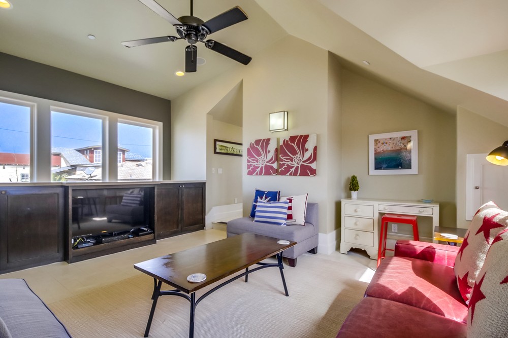 Virtual tour photo 24 of 68 for 731 Kennebeck Ct