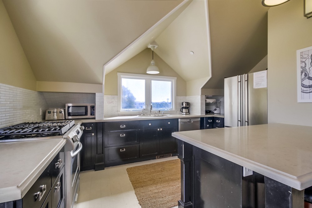 Virtual tour photo 31 of 68 for 731 Kennebeck Ct