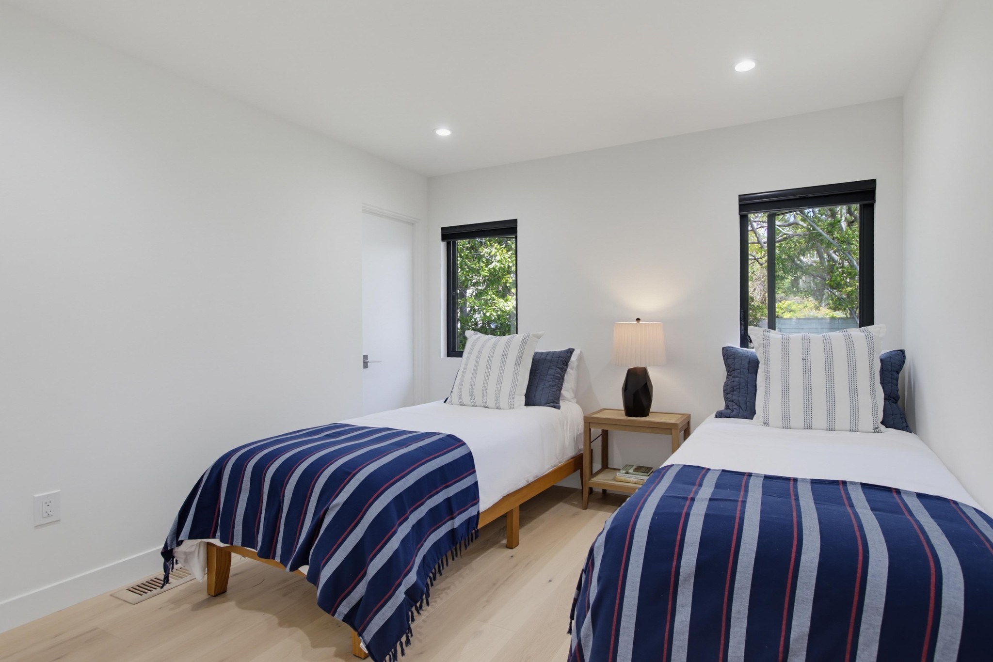 Virtual tour photo 23 of 99 for 731 Marsolan Ave