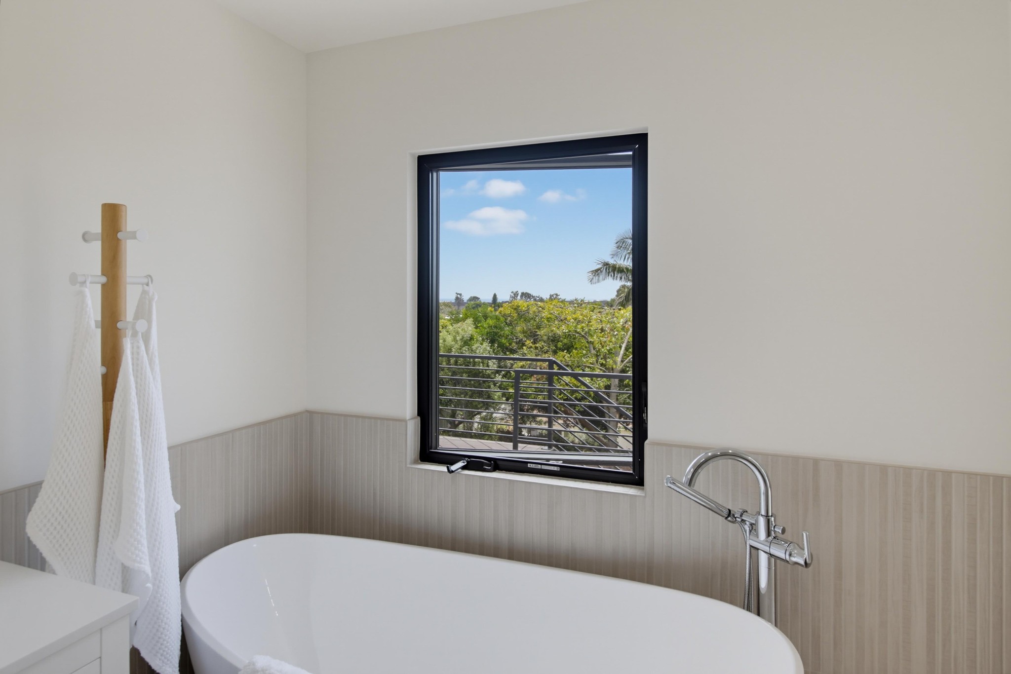 Virtual tour photo 34 of 99 for 731 Marsolan Ave