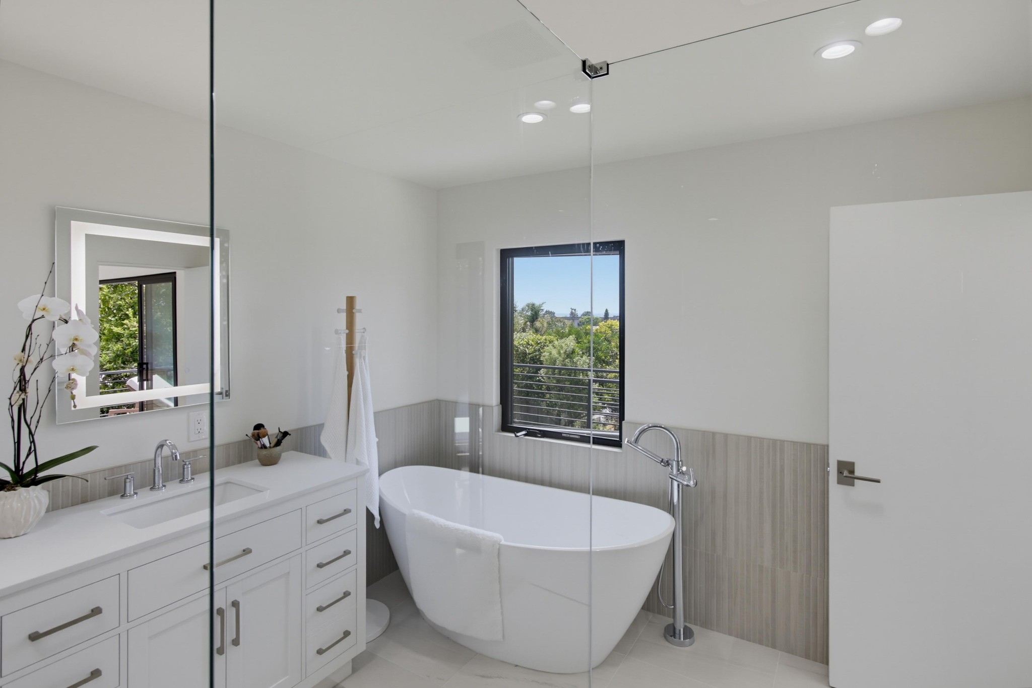 Virtual tour photo 35 of 99 for 731 Marsolan Ave