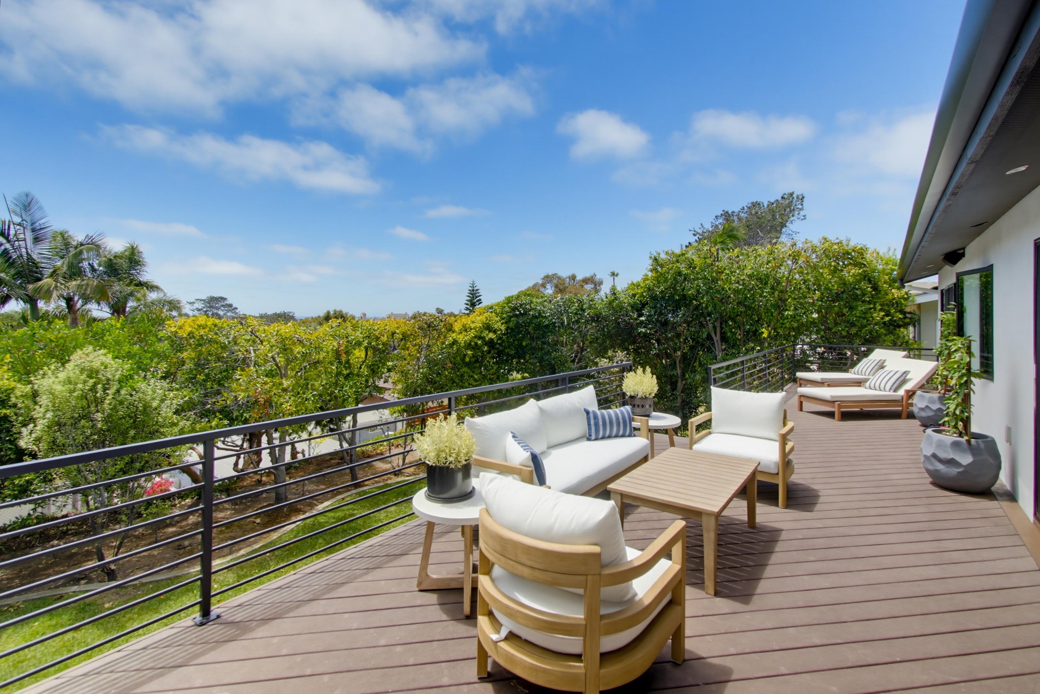 Virtual tour photo 46 of 99 for 731 Marsolan Ave