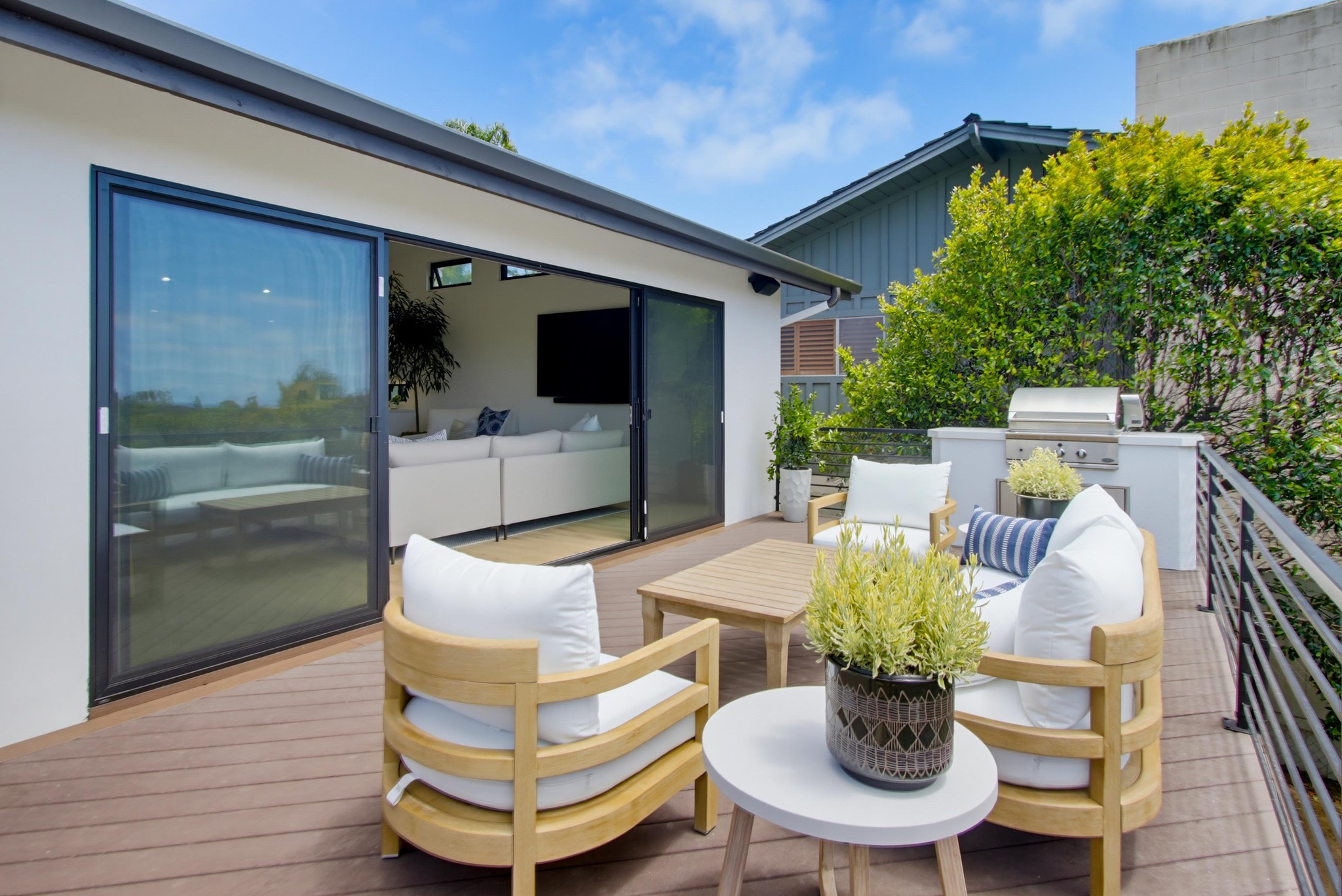 Virtual tour photo 56 of 99 for 731 Marsolan Ave