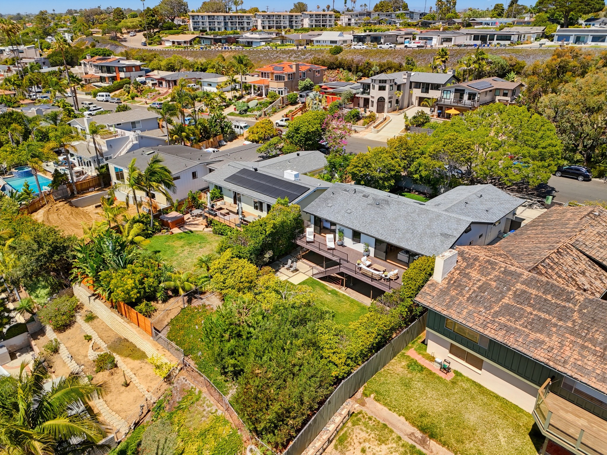 Virtual tour photo 90 of 99 for 731 Marsolan Ave