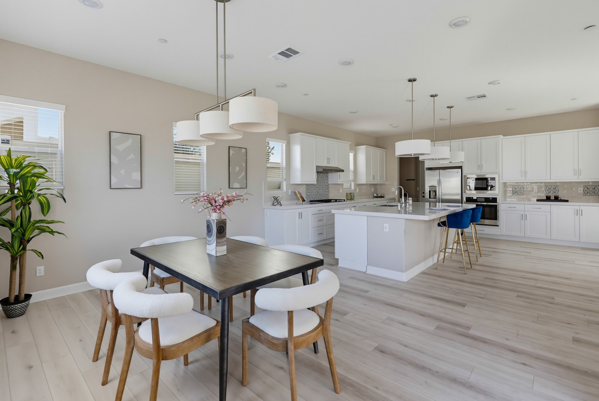 Virtual tour photo 15 of 108 for 731 Westbrook Loop
