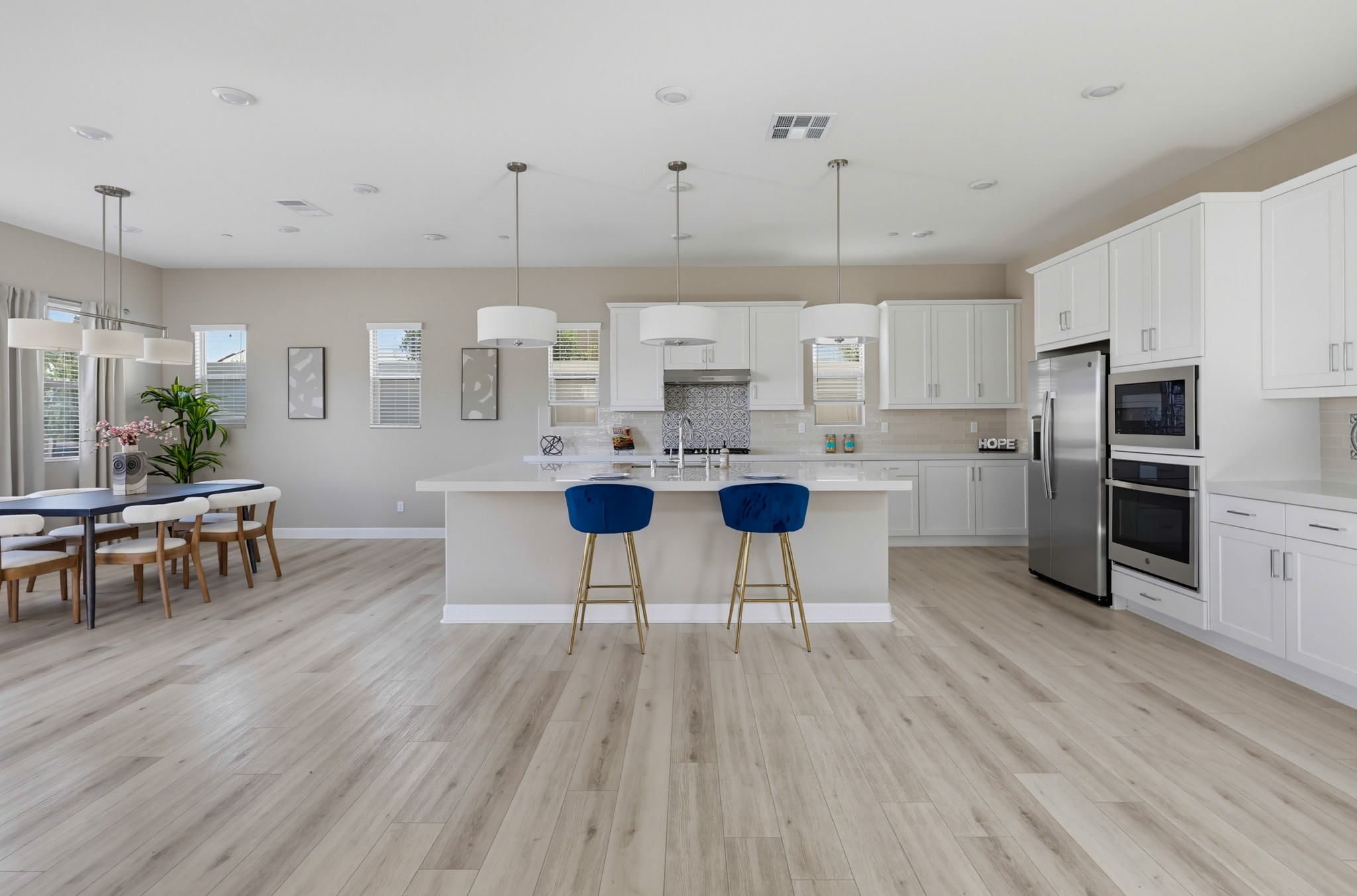 Virtual tour photo 16 of 108 for 731 Westbrook Loop