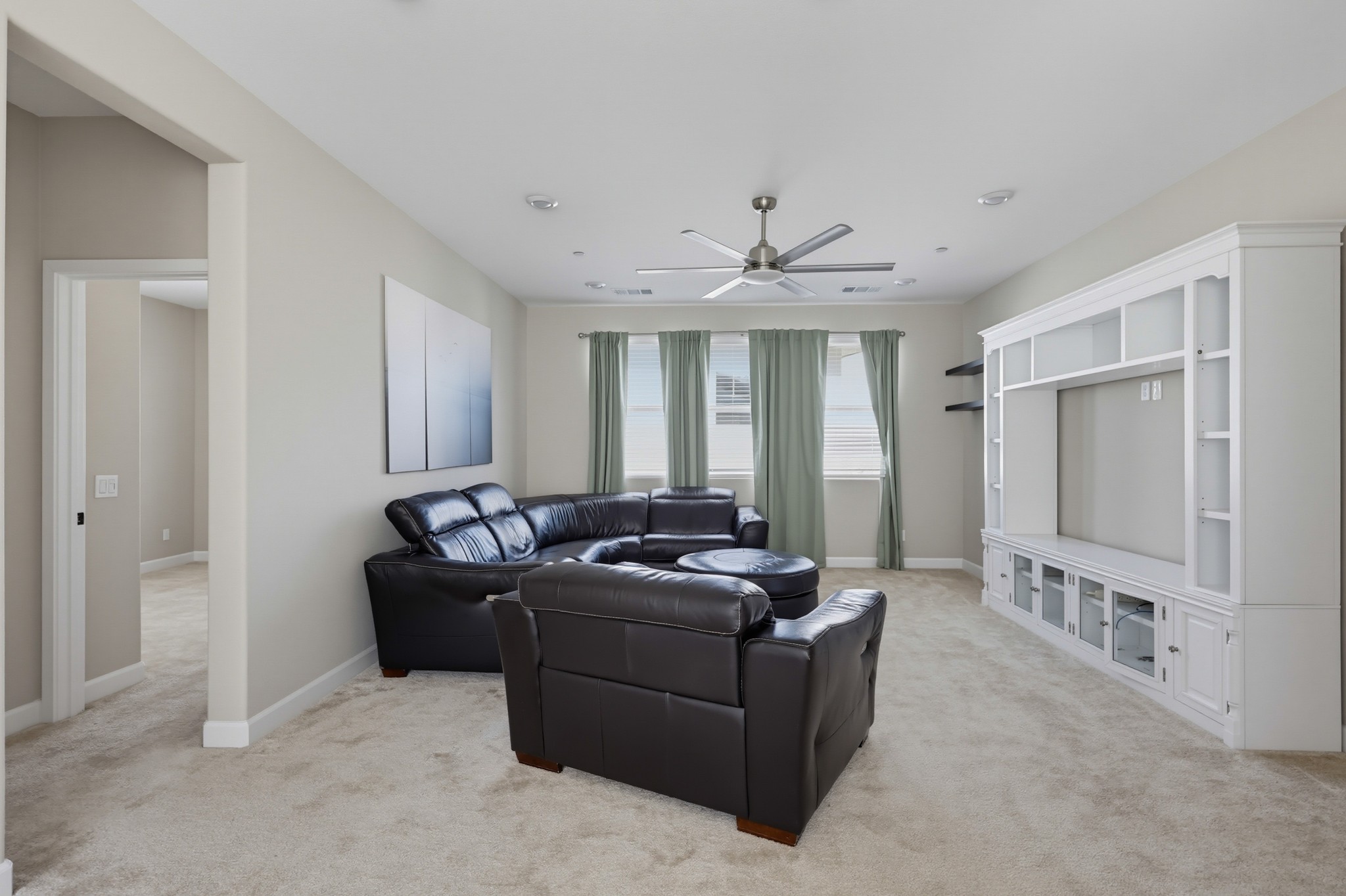 Virtual tour photo 38 of 108 for 731 Westbrook Loop