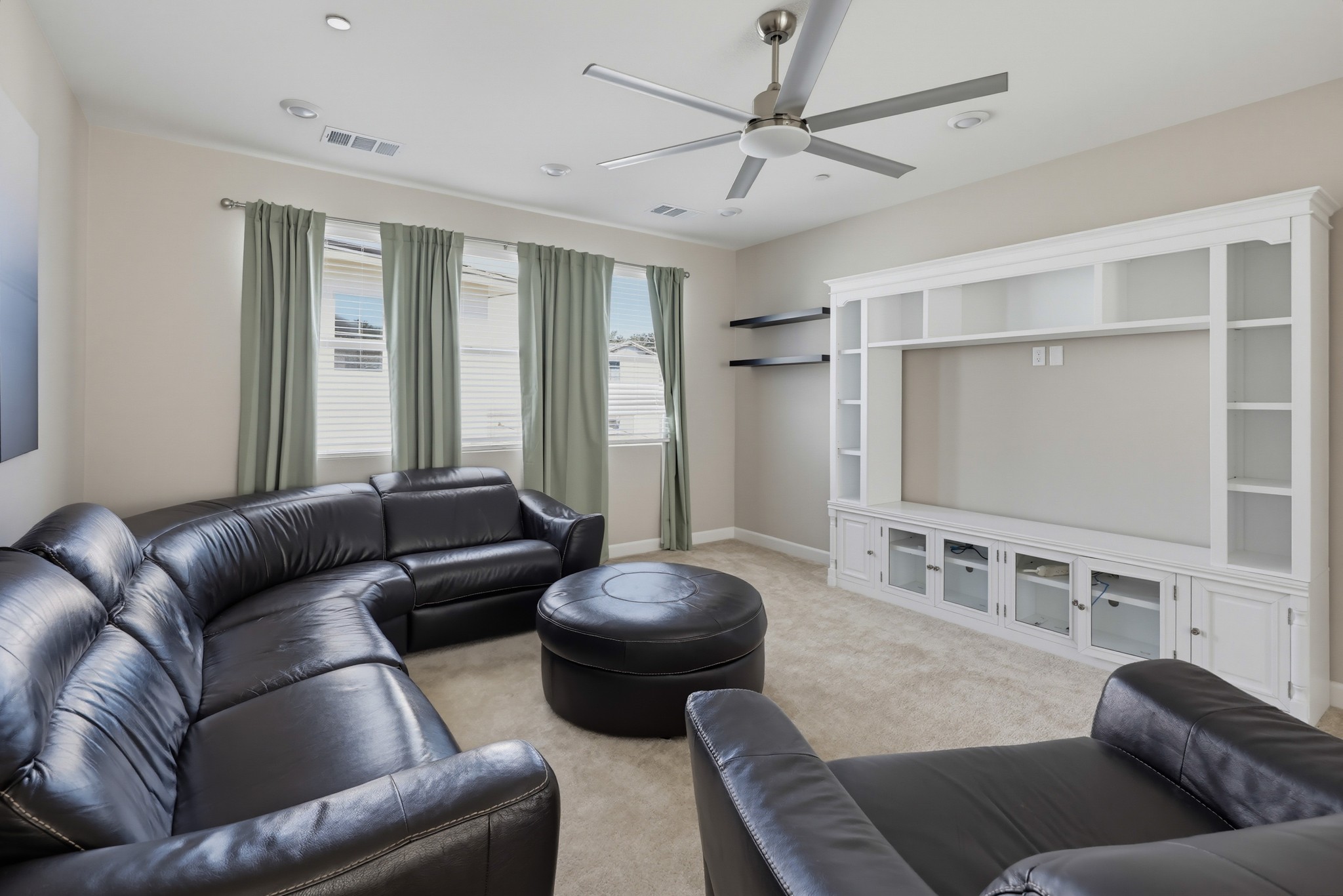 Virtual tour photo 39 of 108 for 731 Westbrook Loop