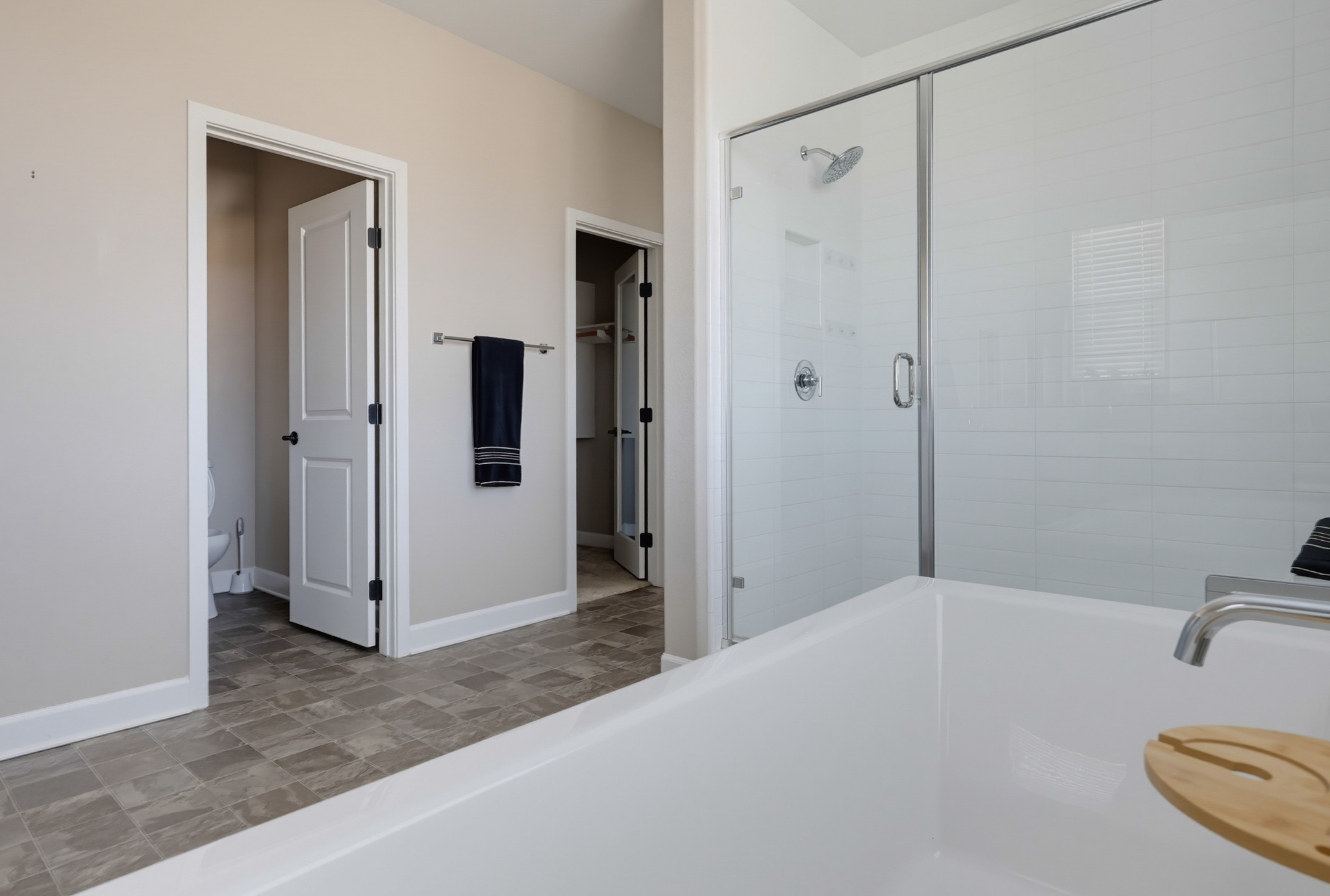 Virtual tour photo 54 of 108 for 731 Westbrook Loop