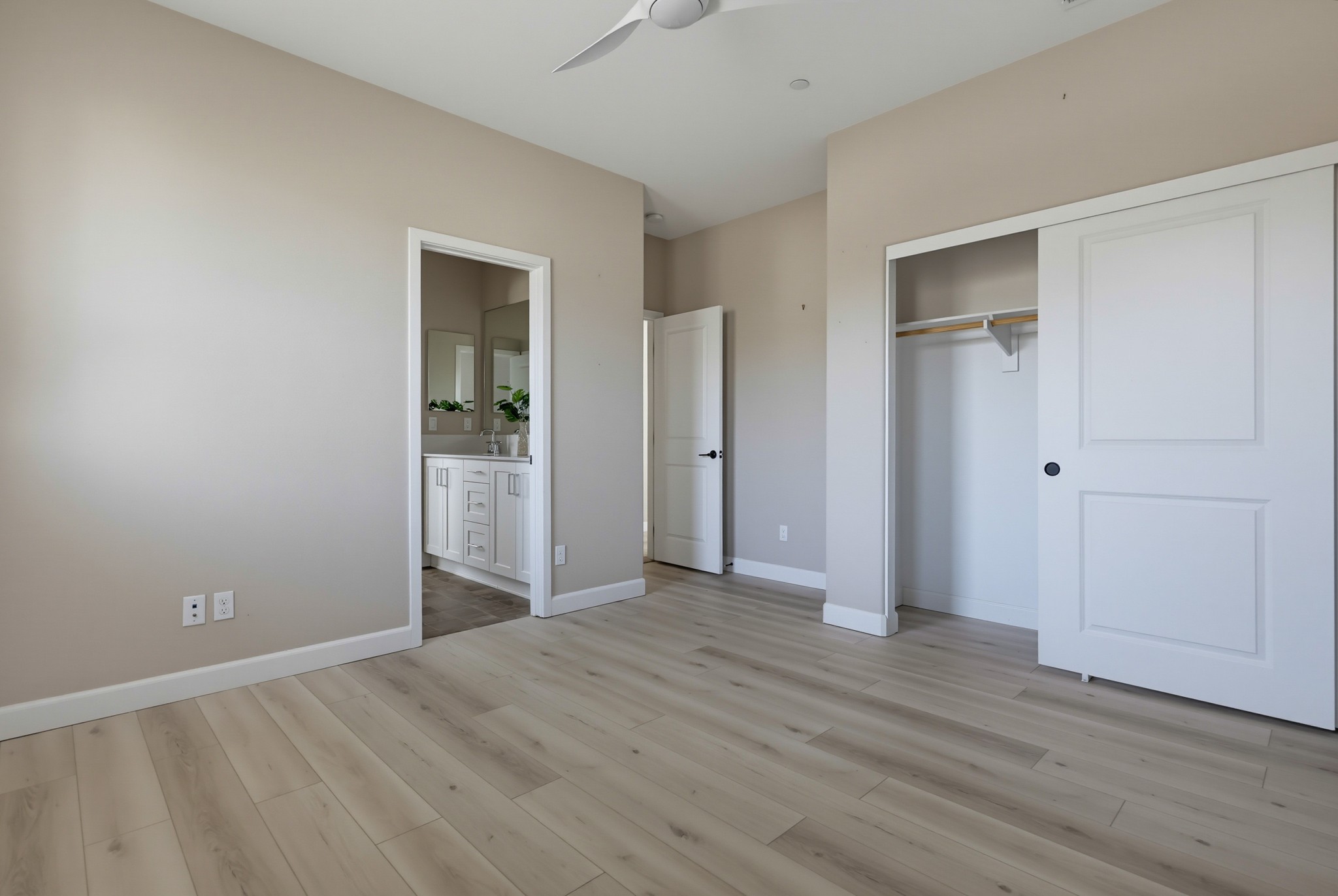 Virtual tour photo 60 of 108 for 731 Westbrook Loop