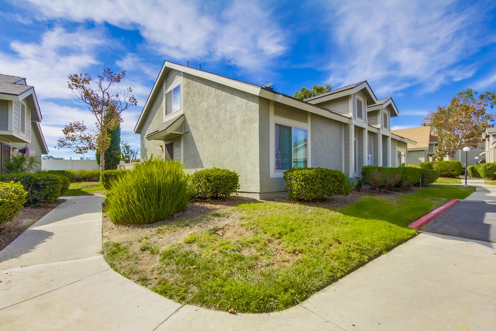 Virtual tour photo 1 of 32 for 7318 Tooma St #250