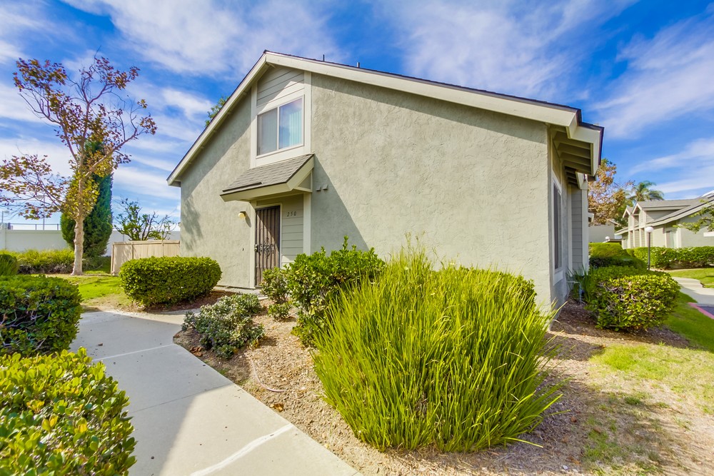 Virtual tour photo 3 of 32 for 7318 Tooma St #250