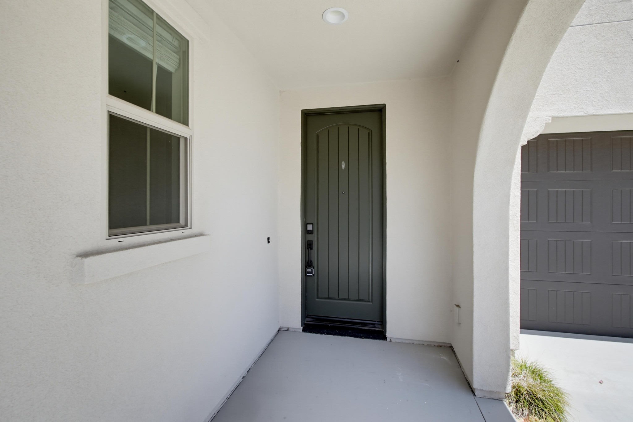Virtual tour photo 5 of 56 for 732 Merit Dr